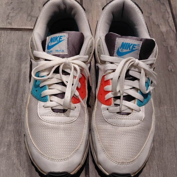 Nike Air Max 90 - Picture 3 of 7